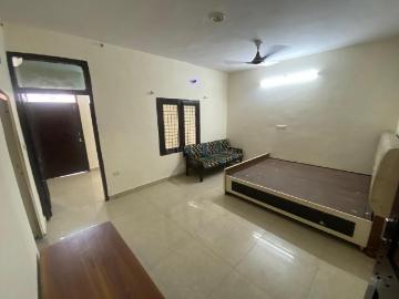 2 BHK Independent House in Pandav Nagar for rent New Delhi. The reference number is 20202561