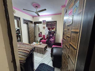2 BHK Independent House in Paharganj for resale New Delhi. The reference number is 20340748