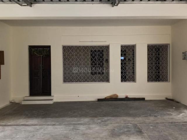 2 BHK Independent House in Paramathi for rent Namakkal. The reference number is 20357625