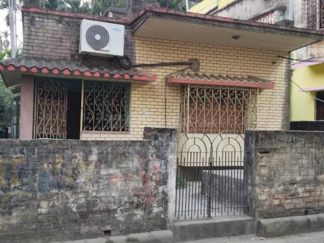 2 BHK Independent House in Paschim Barisha for resale Kolkata. The reference number is 19280451