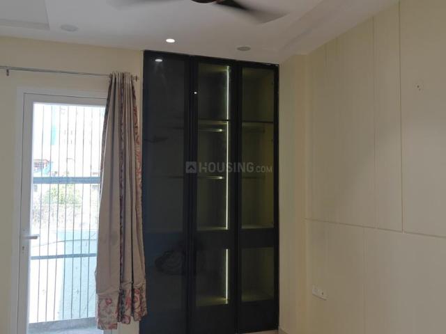2 BHK Independent House in Paschim Vihar for rent New Delhi. The reference number is 19678671