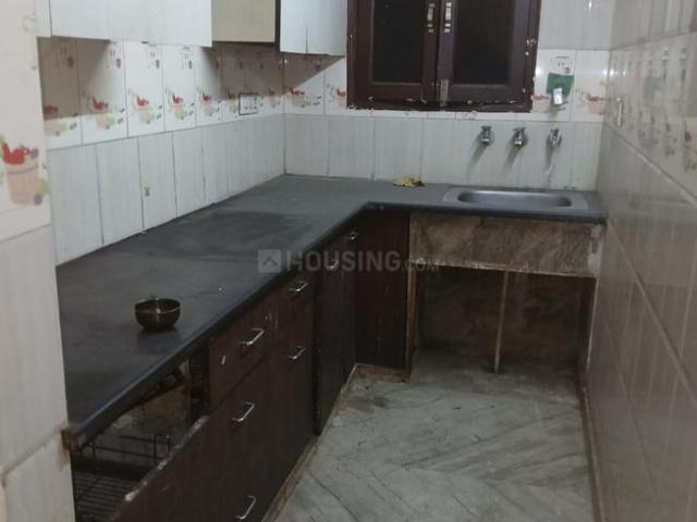 2 BHK Independent House in Paschim Vihar for rent New Delhi. The reference number is 21277668