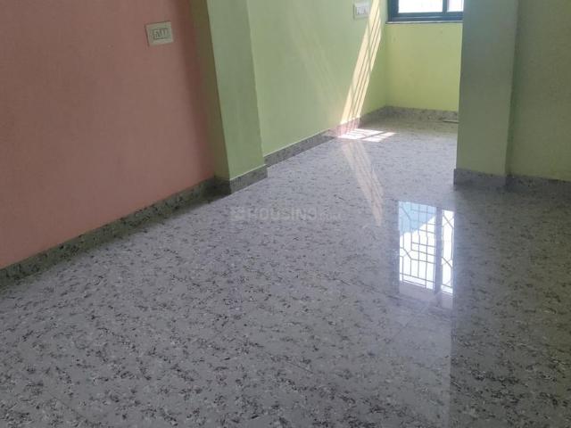 2 BHK Independent House in Patuli for rent Kolkata. The reference number is 18723837