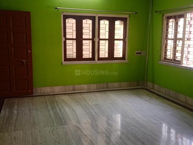 2 BHK Independent House in Patuli for rent Kolkata. The reference number is 19355195