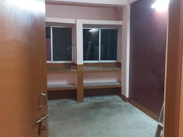 2 BHK Independent House in Patuli for rent Kolkata. The reference number is 20247453