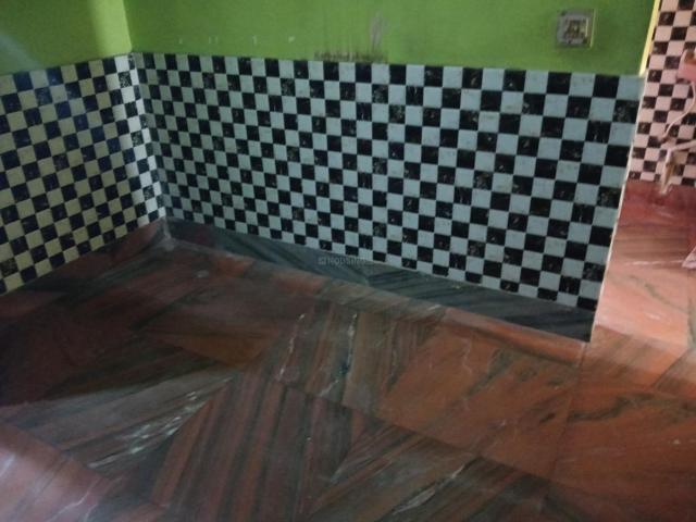 2 BHK Independent House in Patuli for rent Kolkata. The reference number is 20729402