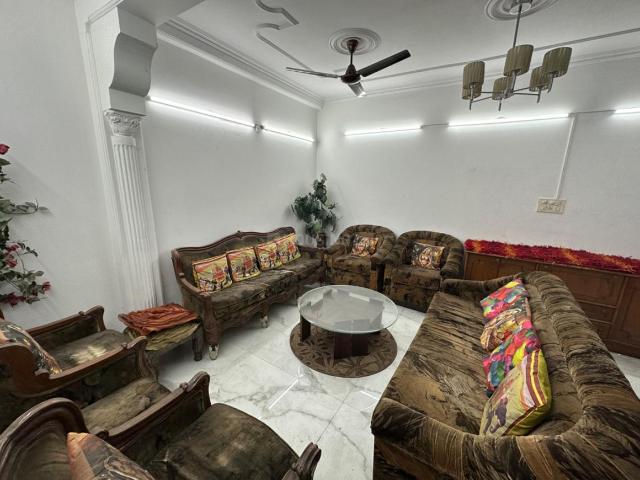 2 BHK Independent House in Patel Nagar for rent New Delhi. The reference number is 20049164