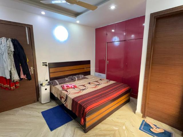 2 BHK Independent House in Patel Nagar for resale New Delhi. The reference number is 21164343