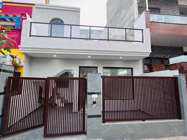 2 BHK Independent House in Peer Muchalla for resale Zirakpur. The reference number is 21087990