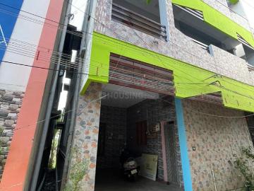 2 BHK Independent House in Periyakulam for rent Theni. The reference number is 20325161