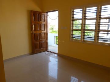 2 BHK Independent House in Phase 2 Block 6 for rent Bengaluru. The reference number is 20533632