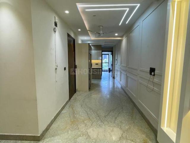 2 BHK Independent House in Ramesh Nagar for resale New Delhi. The reference number is 19157633