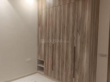 2 BHK Independent House in Ramesh Nagar for resale New Delhi. The reference number is 19325237