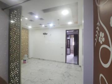 2 BHK Independent House in Ramesh Nagar for resale New Delhi. The reference number is 20520305