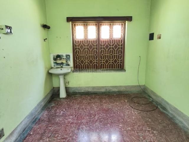2 BHK Independent House in Ramrajtala for rent Howrah. The reference number is 20601076