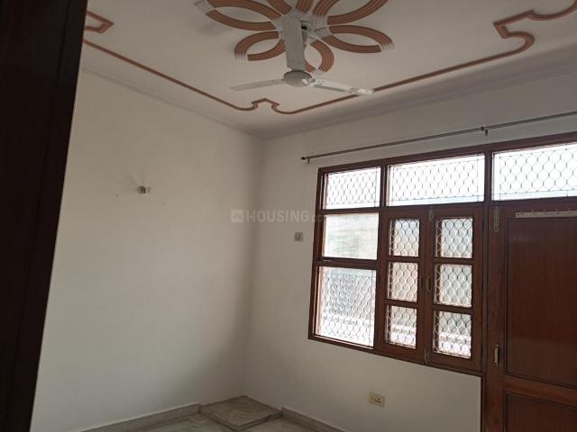 2 BHK Independent House in Rajouri Garden for rent New Delhi. The reference number is 21220065