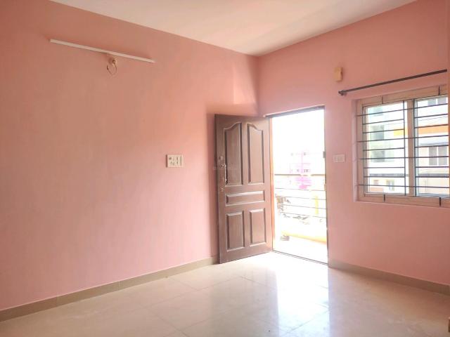 2 BHK Independent House in Rayasandra for rent Bengaluru. The reference number is 18974586