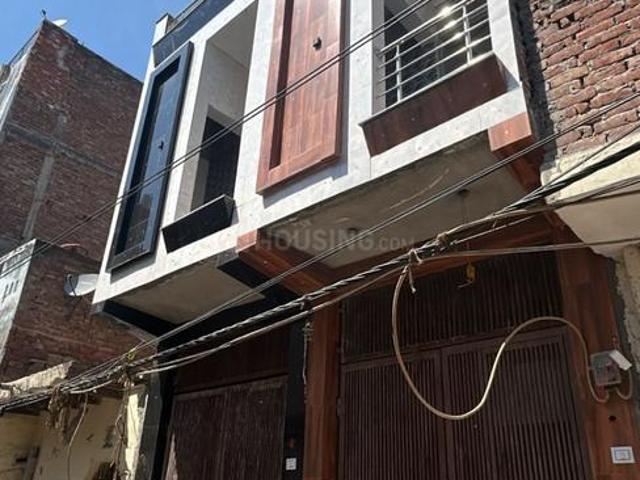 2 BHK Independent House in Razapur Khurd for resale New Delhi. The reference number is 19819628