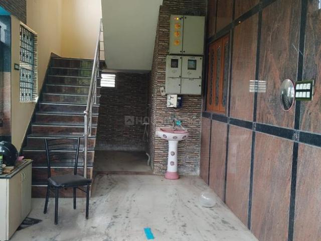 2 BHK Independent House in Red Hills for rent Chennai. The reference number is 21202971