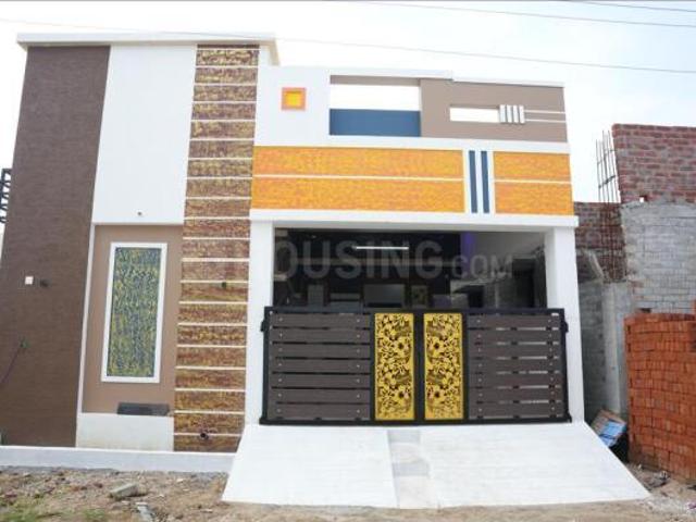 2 BHK Independent House in Red Hills for resale Chennai. The reference number is 19564463