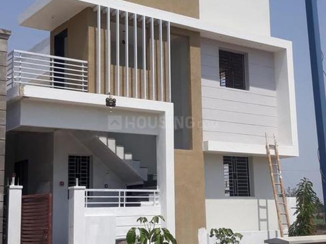 2 BHK Independent House in Red Hills for resale Chennai. The reference number is 20509153