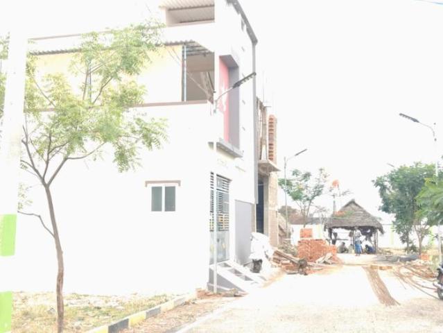 2 BHK Independent House in Red Hills for resale Chennai. The reference number is 20602827
