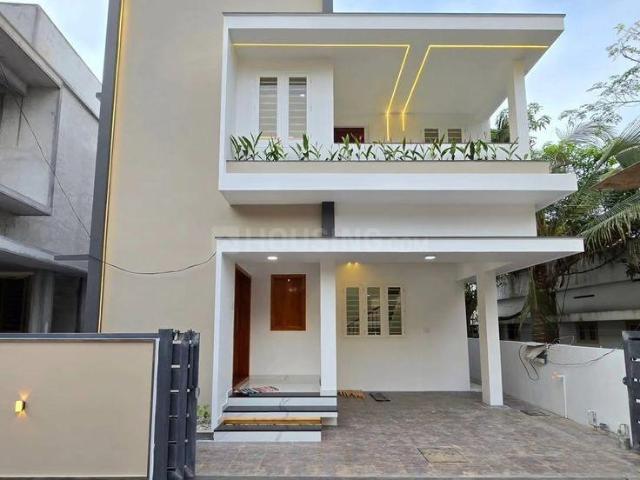 2 BHK Independent House in Red Hills for resale Chennai. The reference number is 20887369