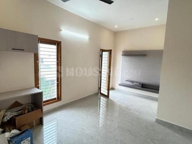 2 BHK Independent House in Red Hills for resale Chennai. The reference number is 21388033