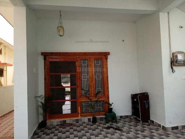 2 BHK Independent House in Repalle for rent Bapatla. The reference number is 21126245