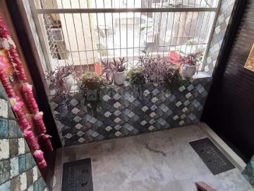 2 BHK Independent House in Sant Nagar for resale New Delhi. The reference number is 20347058
