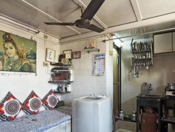 2 BHK Independent House in Santacruz East for rent Mumbai. The reference number is 20519647