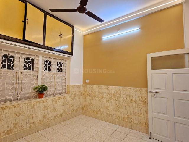 2 BHK Independent House in Santoshpur for rent Kolkata. The reference number is 20707423