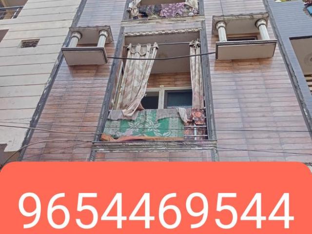 2 BHK Independent House in Sangam Vihar for resale New Delhi. The reference number is 8690532