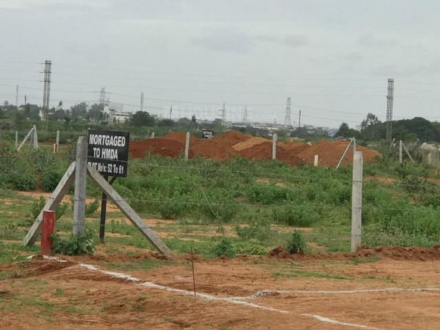 2 BHK Independent House in Sangareddy Town for resale Sangareddy. The reference number is 18074428