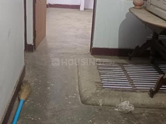 2 BHK Independent House in Saadatganj for rent Lucknow. The reference number is 20494813