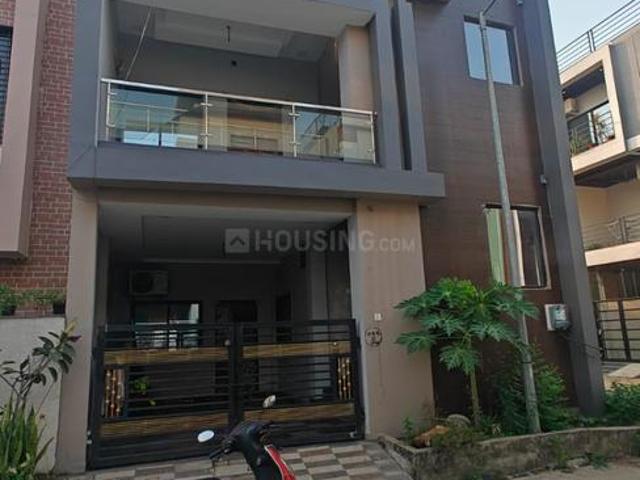 2 BHK Independent House in Saddu for rent Raipur. The reference number is 20228340