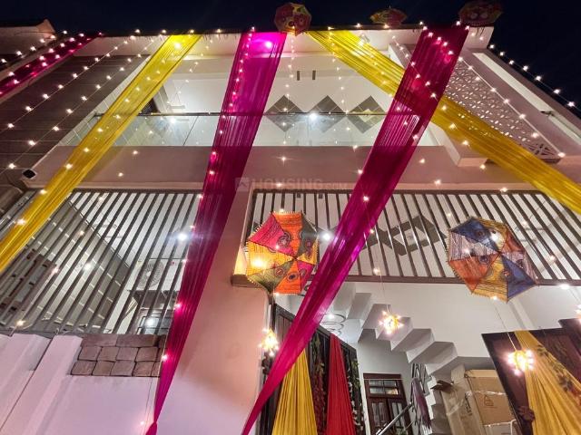2 BHK Independent House in Sarojini Nagar for rent Lucknow. The reference number is 21137758
