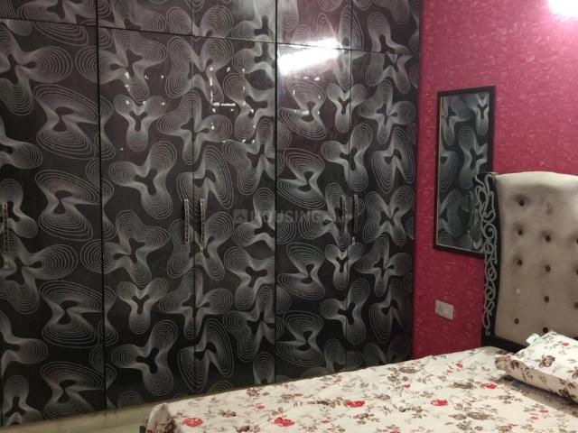 2 BHK Independent House in Sector 3 Rohini for rent New Delhi. The reference number is 20613873