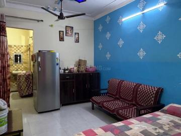 2 BHK Independent House in Sector 3 Rohini for resale New Delhi. The reference number is 20410377