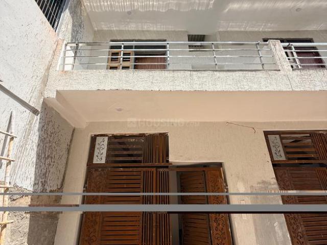 2 BHK Independent House in Sector 3A for resale Gurgaon. The reference number is 20078344