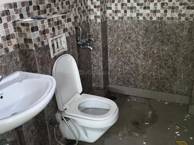 2 BHK Independent House in Sector 105 for rent Noida. The reference number is 21128663