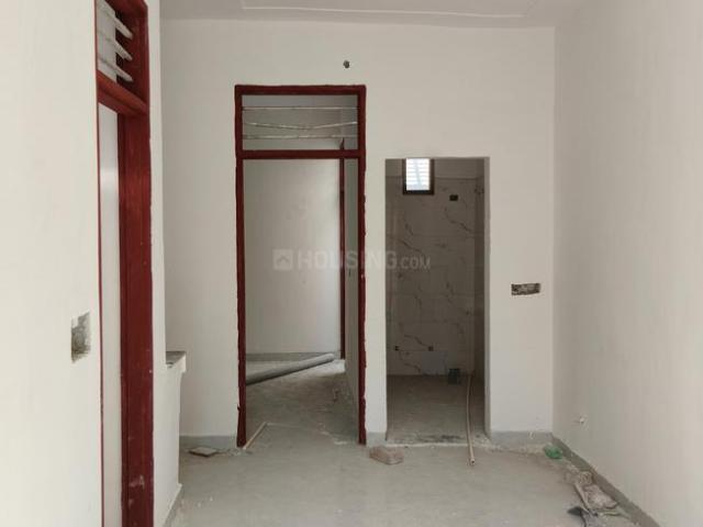 2 BHK Independent House in Sector 105 for resale Gurgaon. The reference number is 21274876