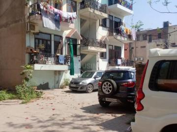 2 BHK Independent House in Sector 10A for rent Gurgaon. The reference number is 19125428