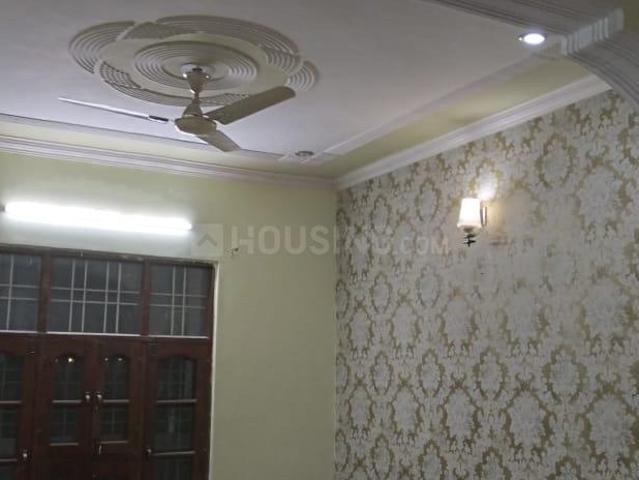 2 BHK Independent House in Sector 10A for rent Gurgaon. The reference number is 20663935