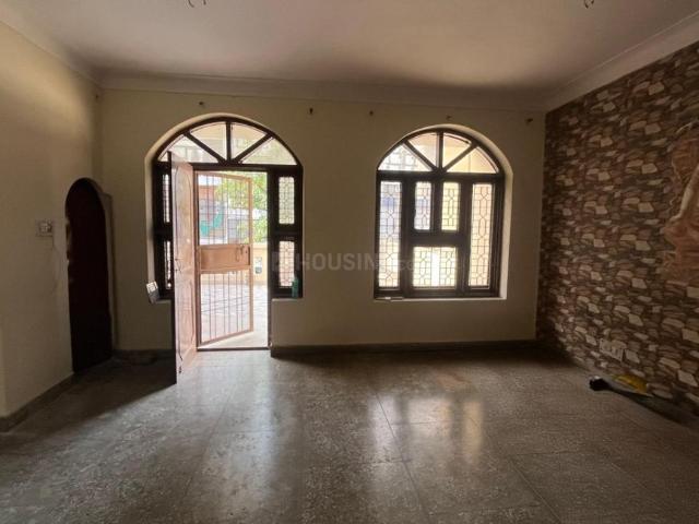 2 BHK Independent House in Sector 110 for rent Gurgaon. The reference number is 21022167