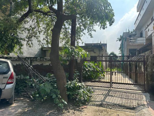 2 BHK Independent House in Sector 122 for resale Noida. The reference number is 20841998