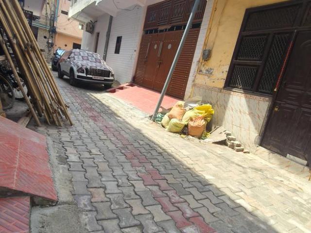 2 BHK Independent House in Sector 12 for resale Gurgaon. The reference number is 19876982