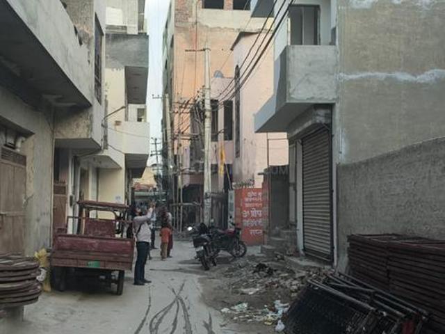 2 BHK Independent House in Sector 12 for resale Gurgaon. The reference number is 19901006