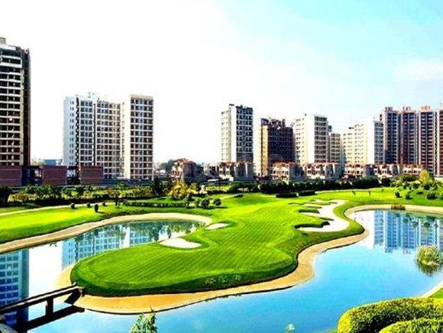 2 BHK Independent House in Sector 131 for resale Noida. The reference number is 21149387