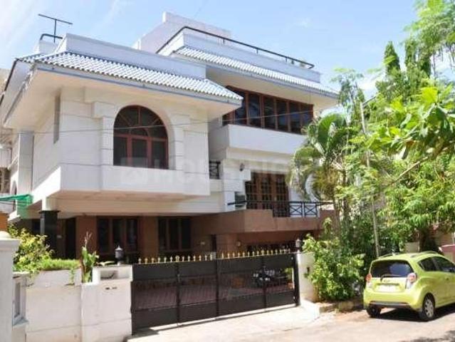 2 BHK Independent House in Sector 14 for rent Gurgaon. The reference number is 19044631